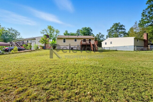 Building Photo - 15709 Gary Ave