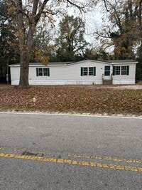 Building Photo - Home For Rent