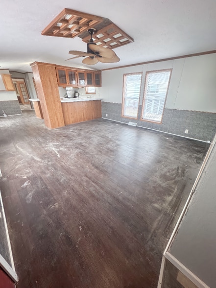 Building Photo - 27 Village Ct