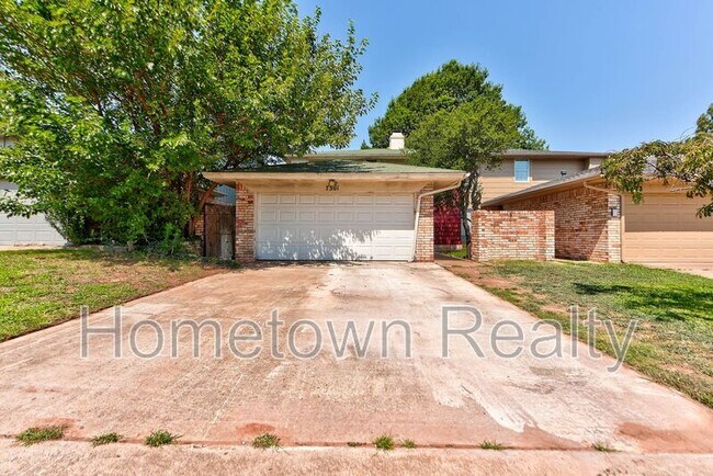 Building Photo - 7301 Edenborough Dr