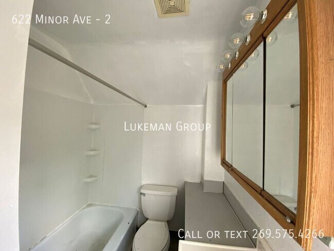 Building Photo - 622 Minor Ave