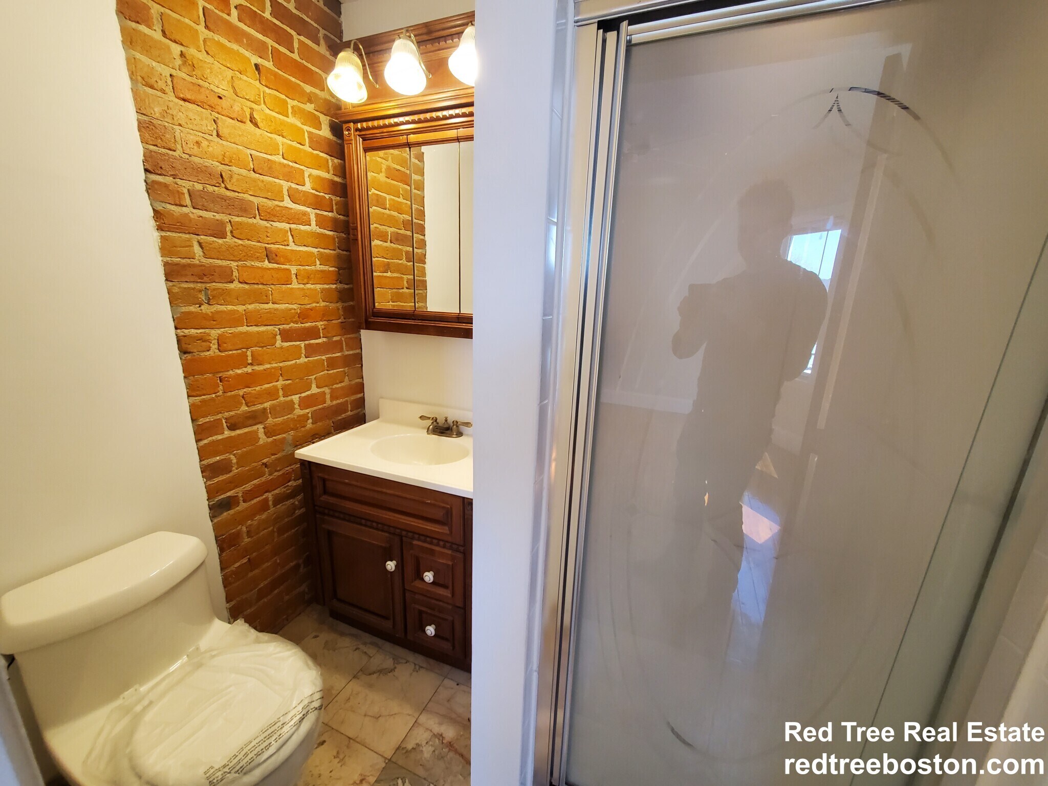 Building Photo - 202 Hyde Park Ave