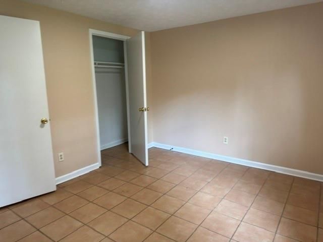 Building Photo - 3970 Terrace Dr