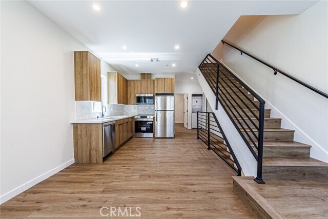 Building Photo - 1857 Crenshaw Blvd