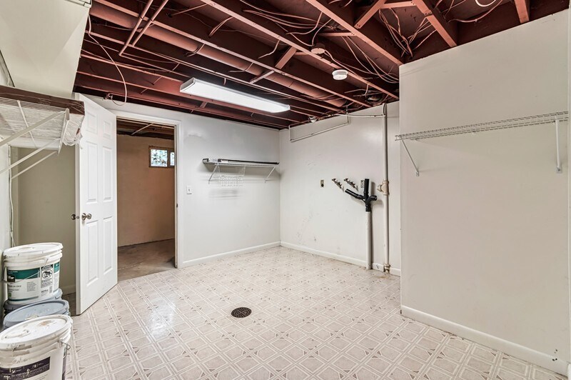 Building Photo - 3948 S 850 W