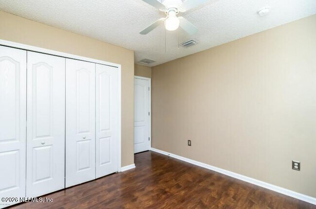Building Photo - 2557 Reagan Lakes Ln