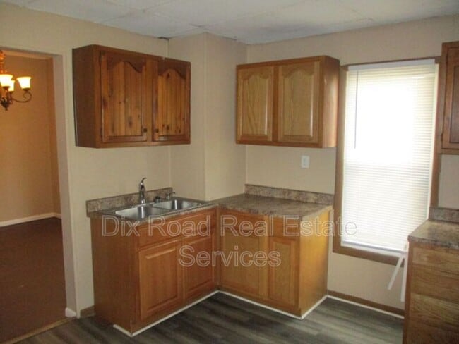 Building Photo - 1503 Smith Ave