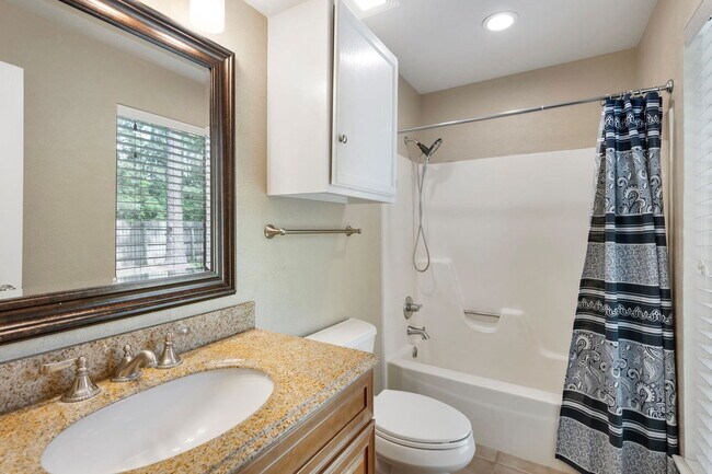 Building Photo - 78 N Deerfoot Cir