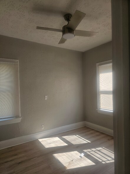 Building Photo - 13509 Edgewood Ave