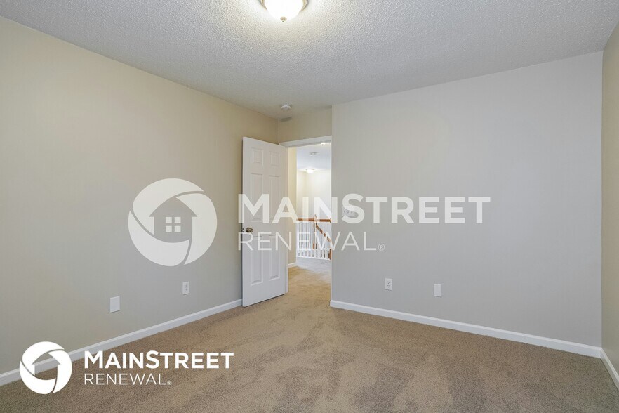 Building Photo - 228 Pebblestone Dr