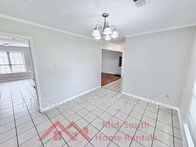 Building Photo - 4457 Walden Glen Cv