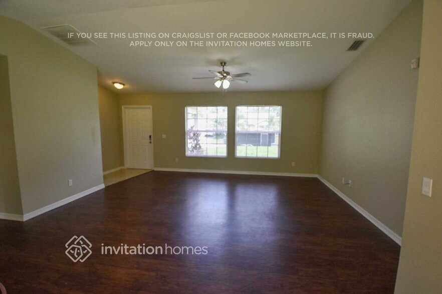 Building Photo - 2845 Dongola St