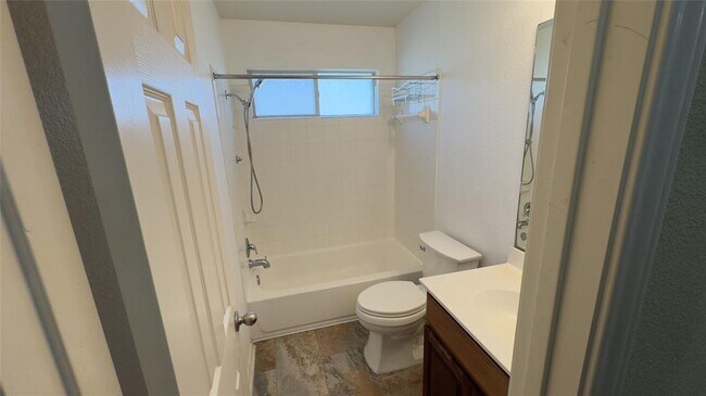 Building Photo - 700 Sweet Leaf Ln