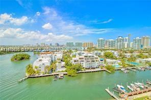 Building Photo - 400 Kings Point Dr