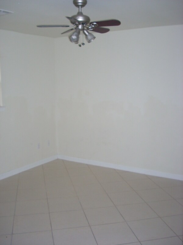 Building Photo - 3823 Jupiter Dr
