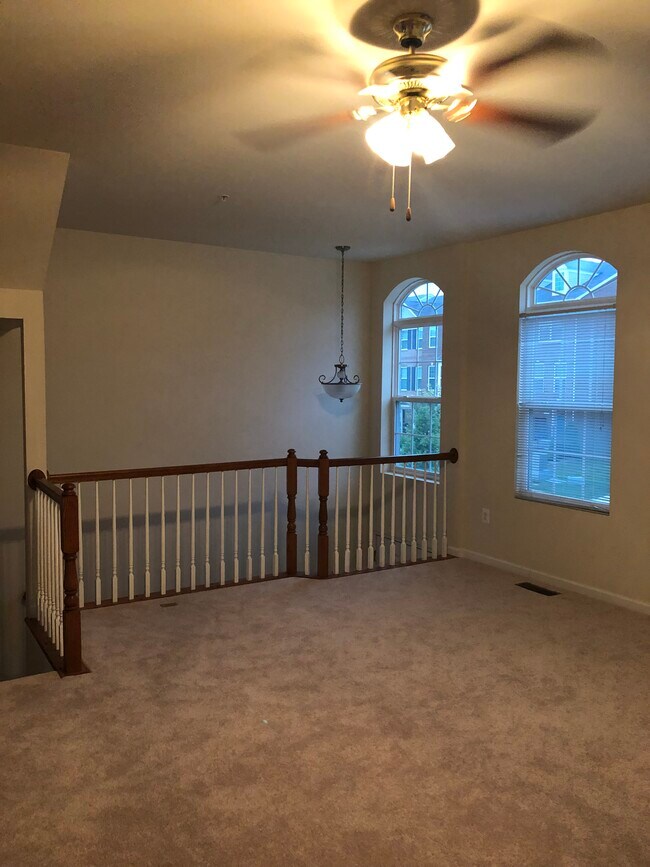 Building Photo - 11813 Sunset Ridge Pl