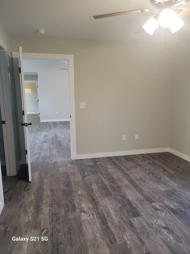 Building Photo - 6036 Seneca Trail