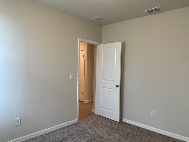 Building Photo - 3289 Fresno Pl
