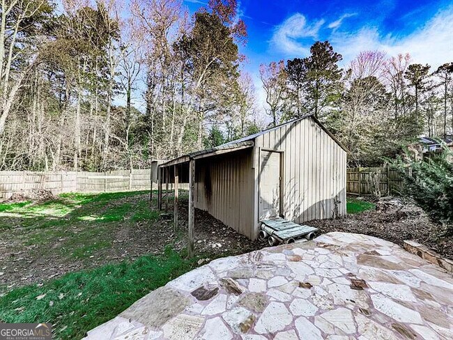Building Photo - 2189 Chartwell Dr