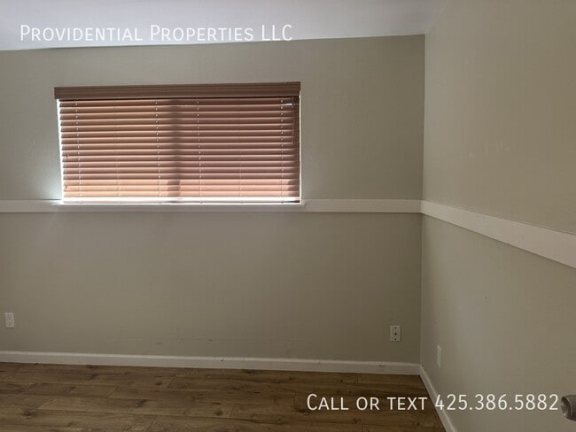 Building Photo - 20709 36th Ave W