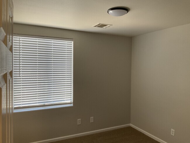 Building Photo - 5851 W Santoli Ave