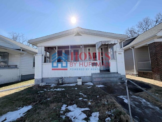 Building Photo - Two Bedroom House | Move in Ready!