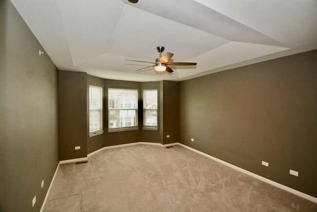 Building Photo - 2953 Madison Dr