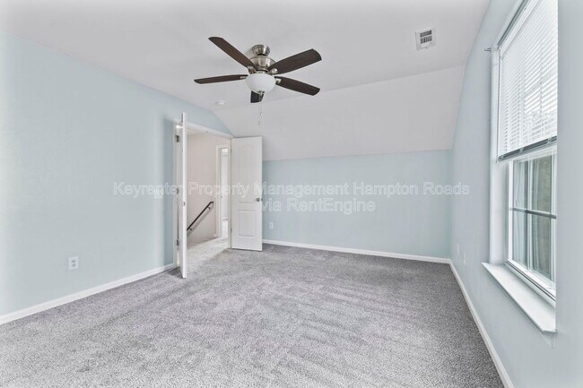 Building Photo - 312 Pebble Creek Dr