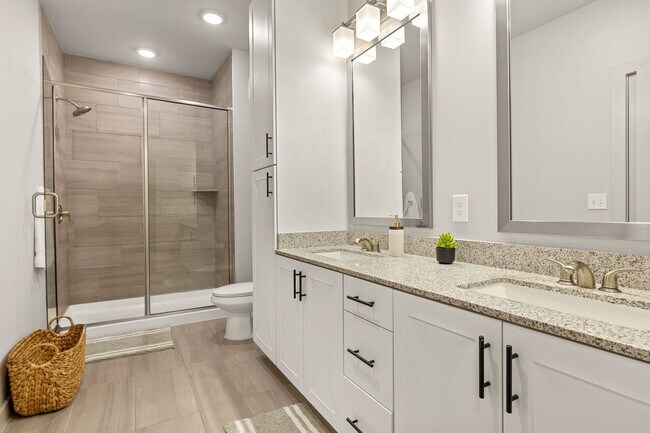 Building Photo - 5820 1/2 Cameron Road-SI FL3-ID1303393P