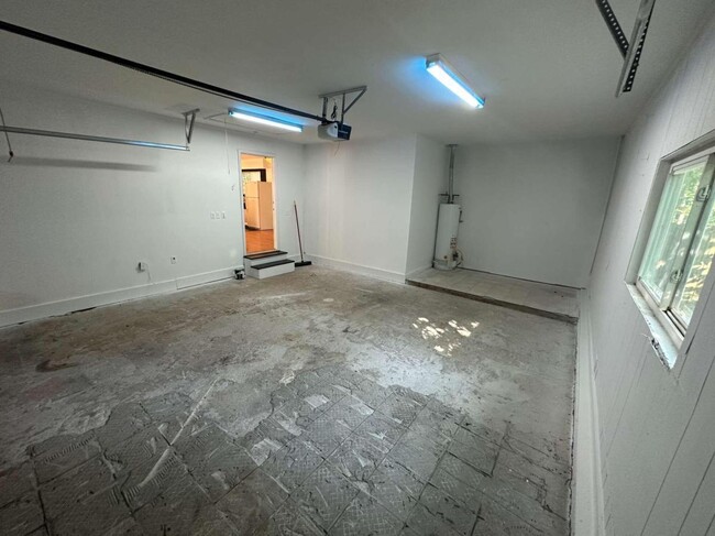 Building Photo - 3223 Westbrook Trace SW