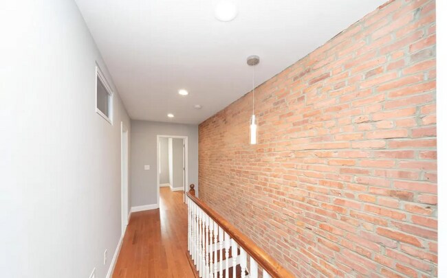 Building Photo - 41 N Linwood Ave