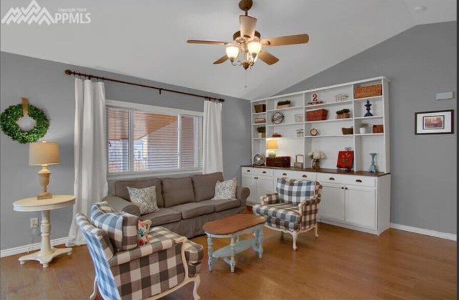 Building Photo - 4345 Ranch Creek Dr