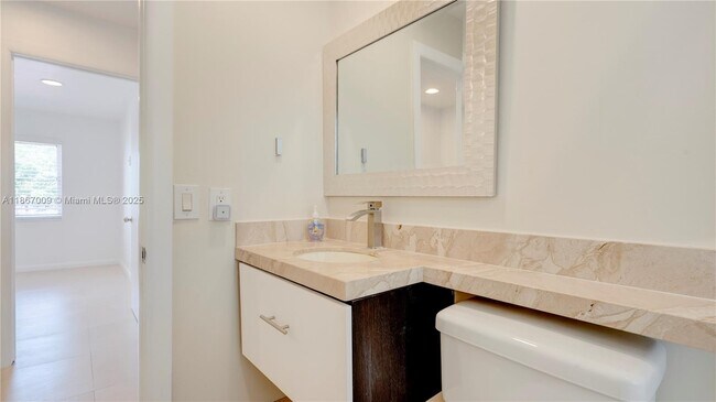 Building Photo - 10953 SW 75th St