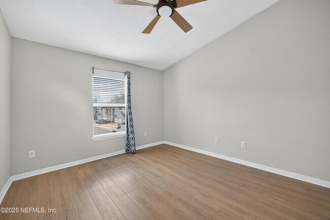 Building Photo - 7055 Deer Lodge Cir
