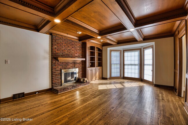 Building Photo - 711 Bedfordshire Rd