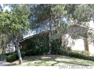 Building Photo - 2025 Caminito San Nicholas