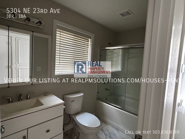 Building Photo - 5304 NE 23rd Ave