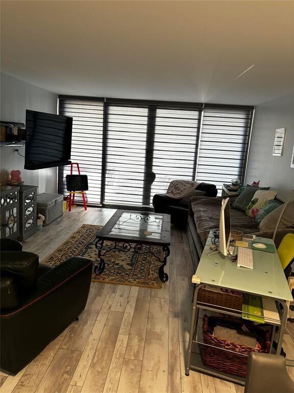 Building Photo - 2301 S Ocean Dr