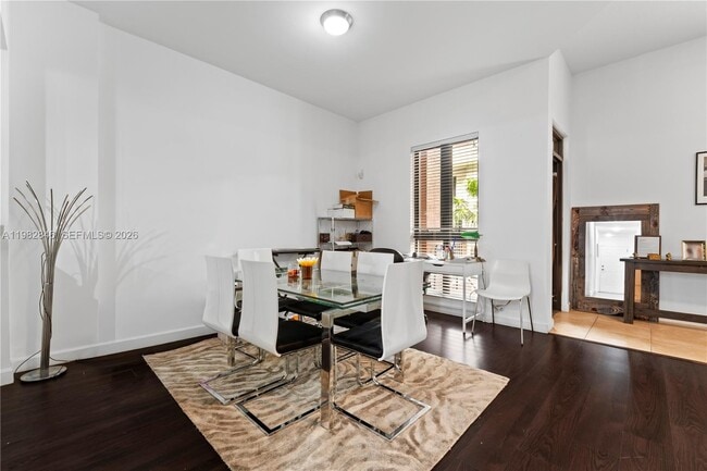 Building Photo - 8395 SW 73rd Ave