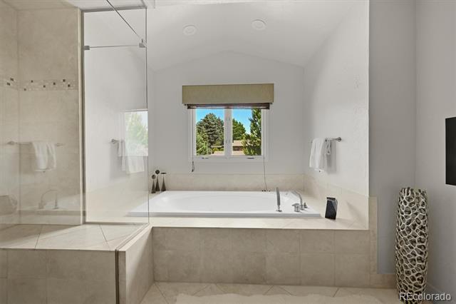 Building Photo - 4181 S Ivy Ln