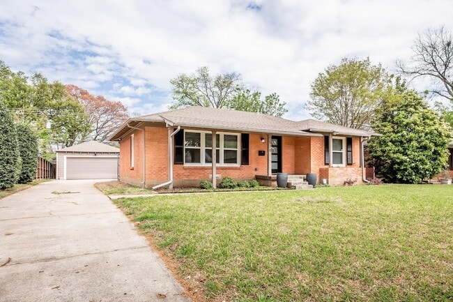 Building Photo - 570 Bondstone Dr