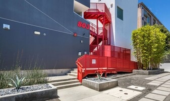 Building Photo - 803 Wilcox Ave