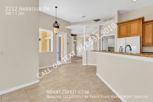 Building Photo - 2212 Harbour Dr