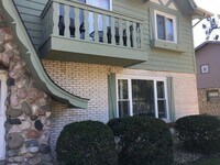 Building Photo - 1124 Camellia Dr