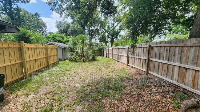 Building Photo - 5646 Greatpine Ln N