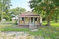 Building Photo - 417 W 31st St