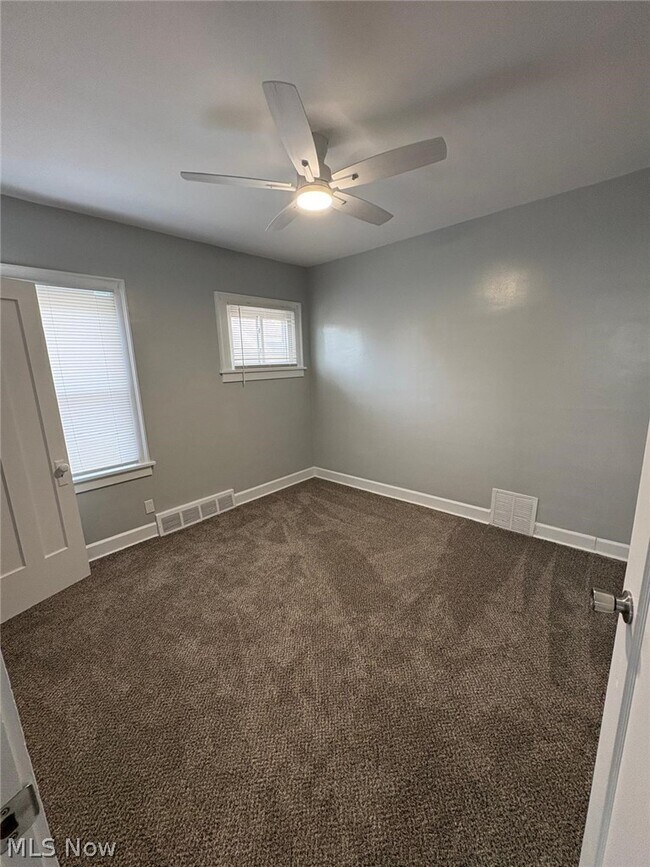 Building Photo - 3704 W 138th St