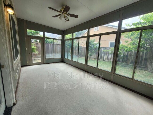 Building Photo - 4051 Sierra Ct