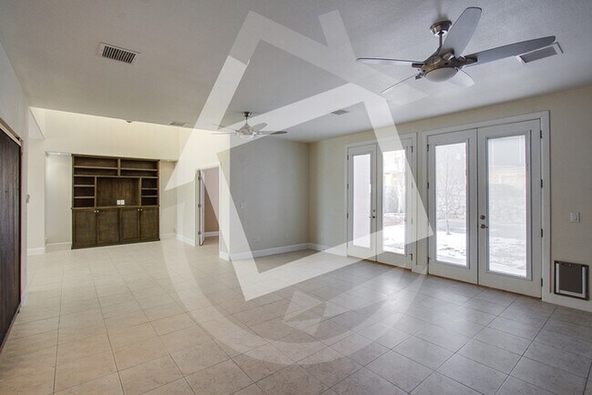 Building Photo - Unique 4 Bedroom, 2.5 Bathroom Home for rent