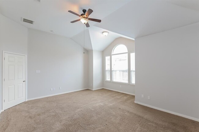 Building Photo - 8230 Encinitas Cove Dr